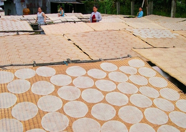 Top 7 đặc sản Cần Thơ nên mua về làm quà – Hương vị đặc trưng miền Tây làm say đắm lòng người