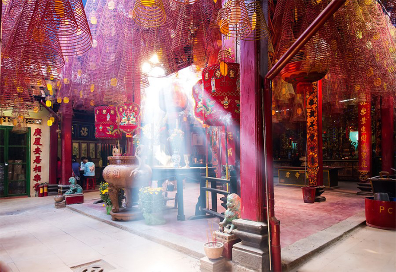 Chùa Ông Cần Thơ – Tâm Linh Linh Thiêng Giữa Lòng Đồng Bằng Sông Cửu Long